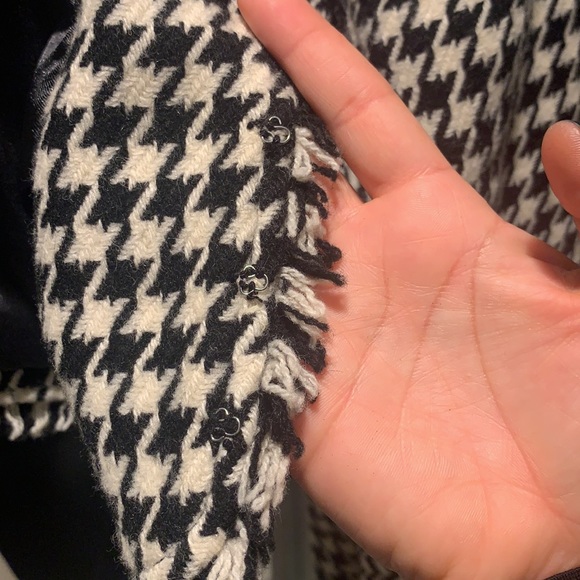 Arden B Tweed Jacket - Picture 4 of 10